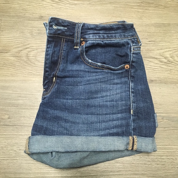 American Eagle Outfitters Pants - American eagle denim stretch shorts with cuff